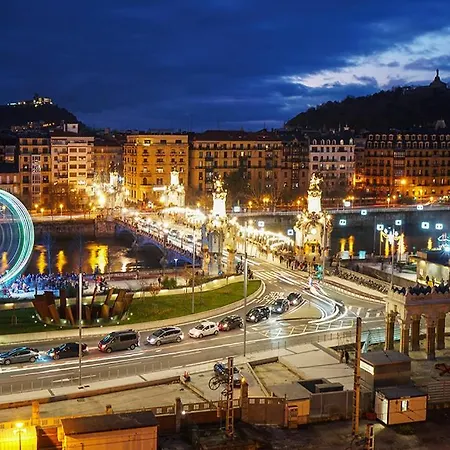 아파트 Luminoso Atico En San-sebastian *