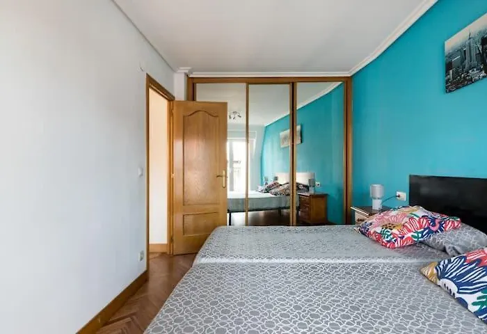 Luminoso Atico En San-sebastian Апартаменты *