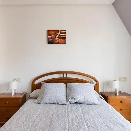 Luminoso Atico En San-sebastian سان سيباستيان