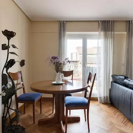 Luminoso Atico En San-sebastian